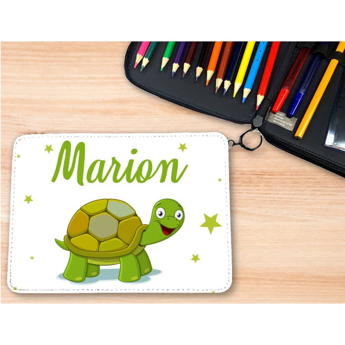 Trousse personnalisable remplie de crayons modèle tortue