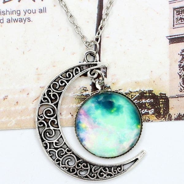 Collier cabochon lune