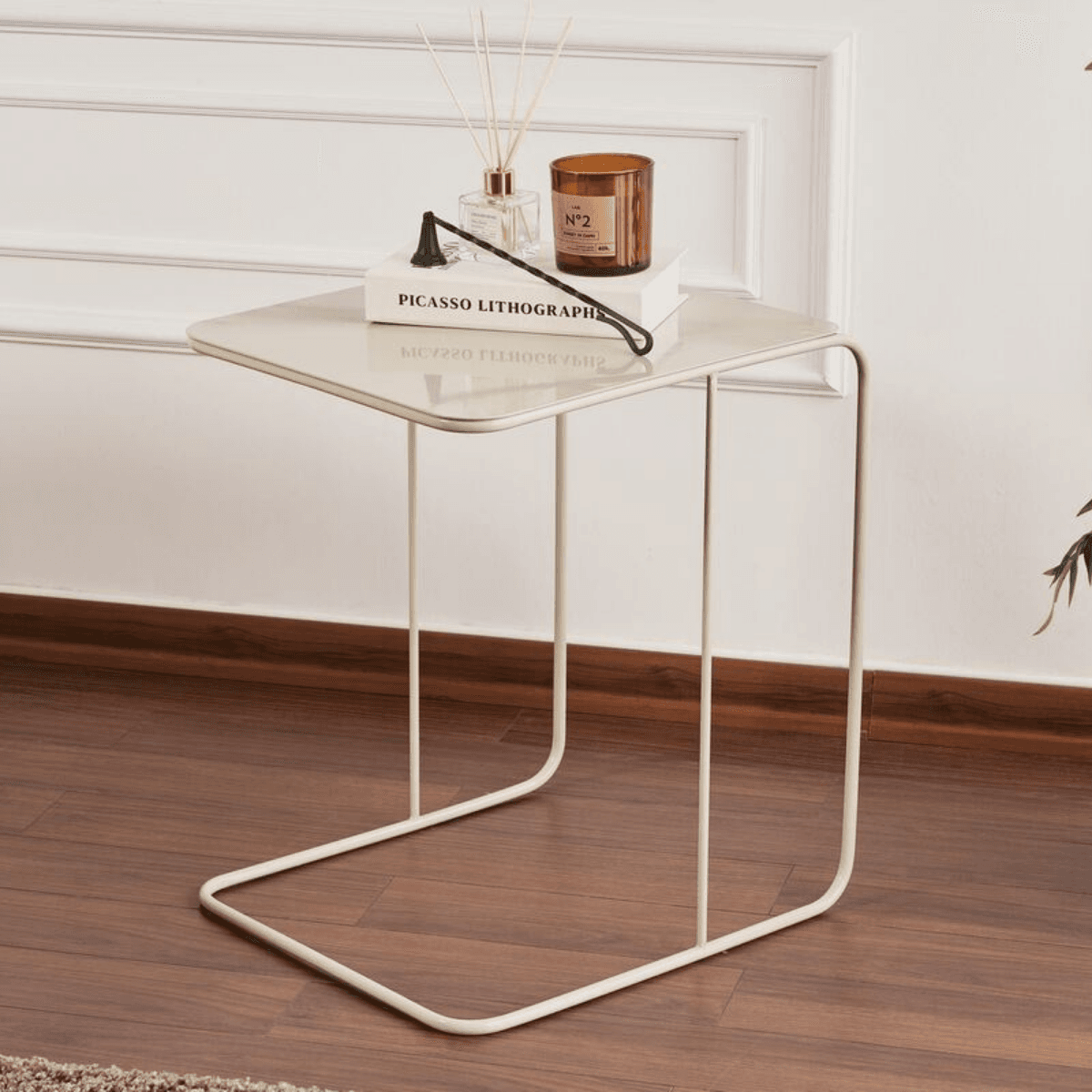 Bout de canapé avec plateau en Métal H46 cm - OWEN - Calicosy