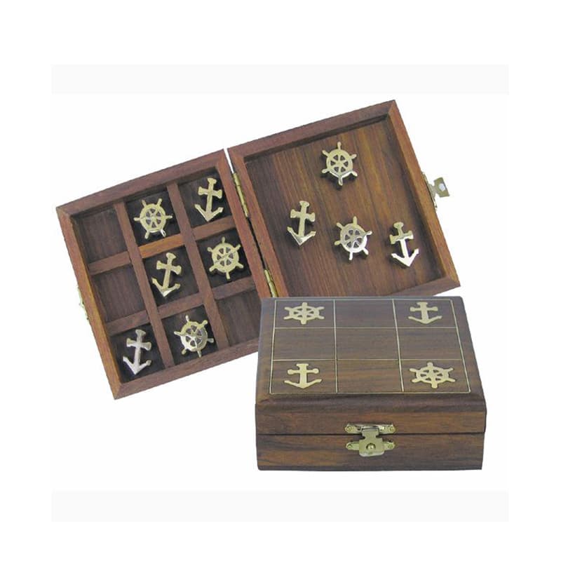 Jeu de morpion en laiton