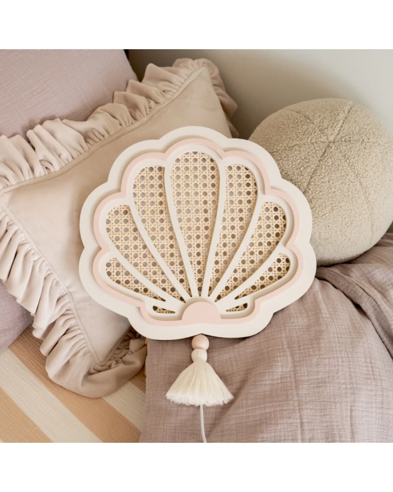 Lampe veilleuse en bois et rotin - coquillage